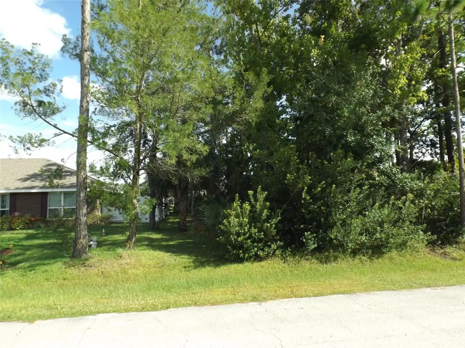 Listing photo