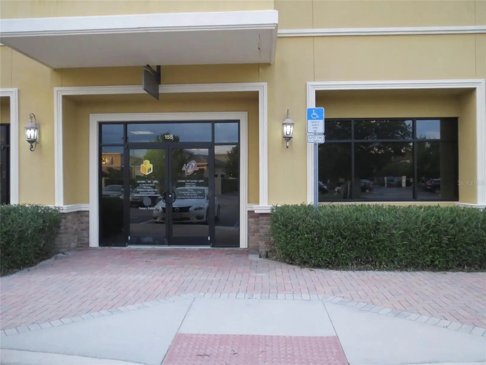 Associates First Insuranc Agency, inc