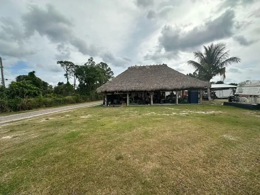 Listing photo