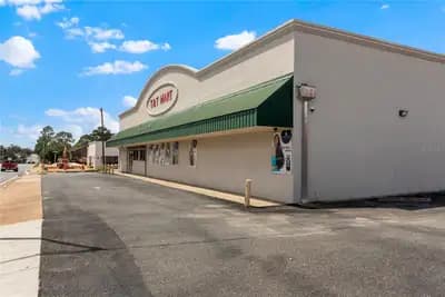 T & T Mart