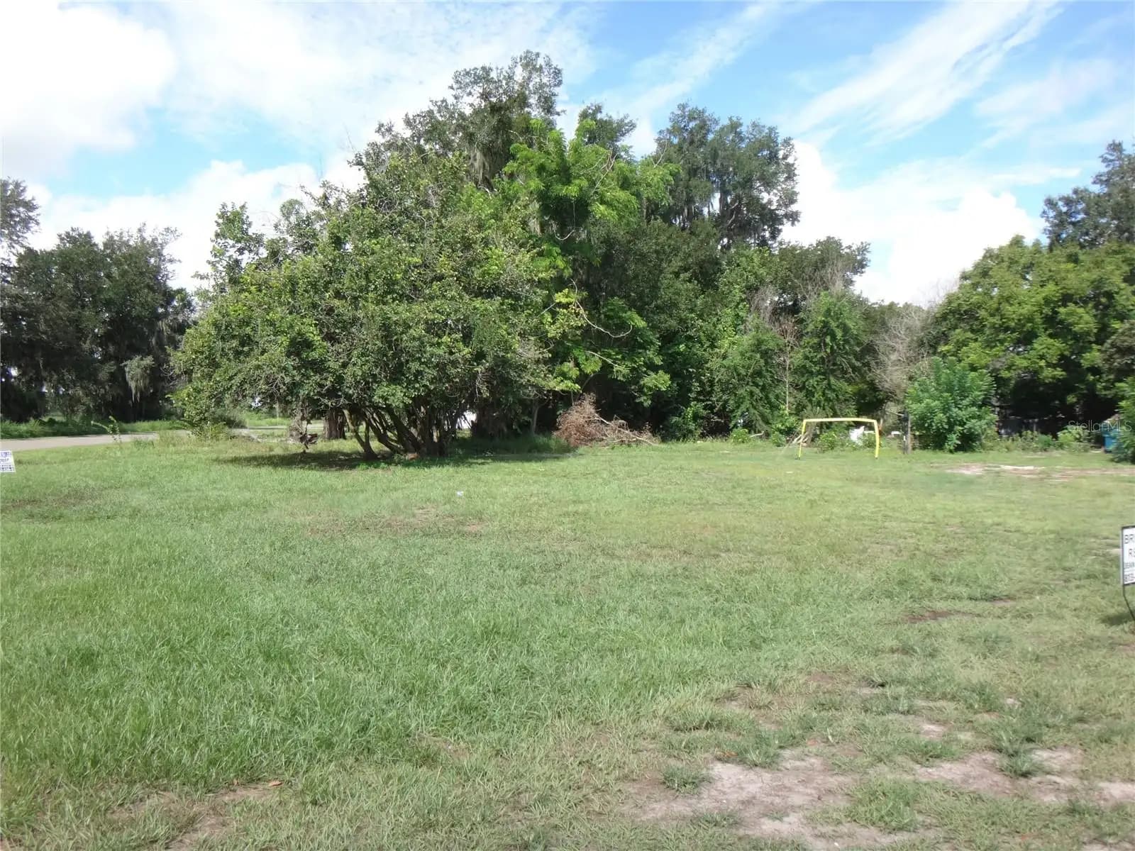 Listing photo
