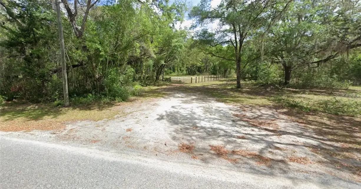Listing photo