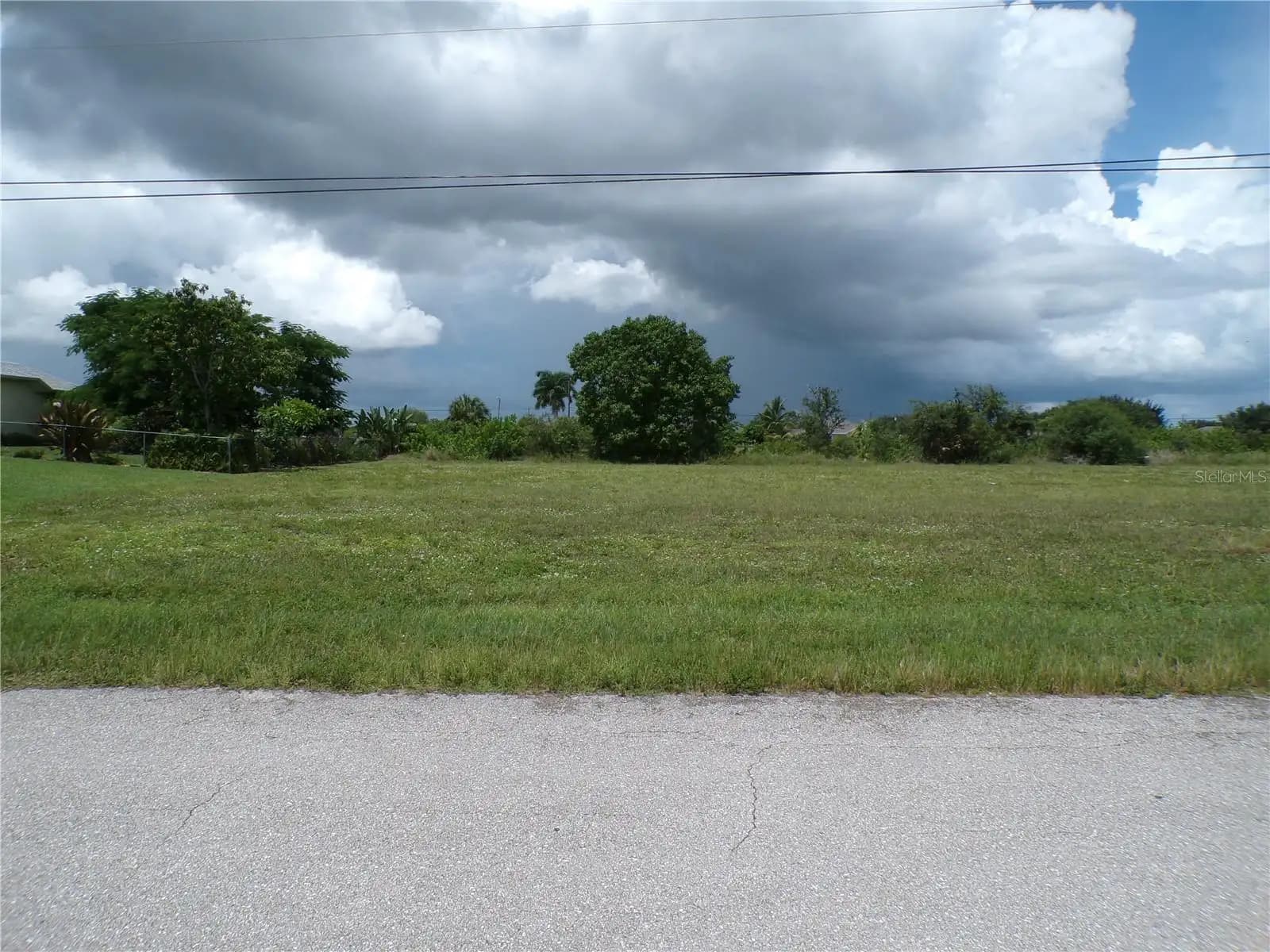 Listing photo